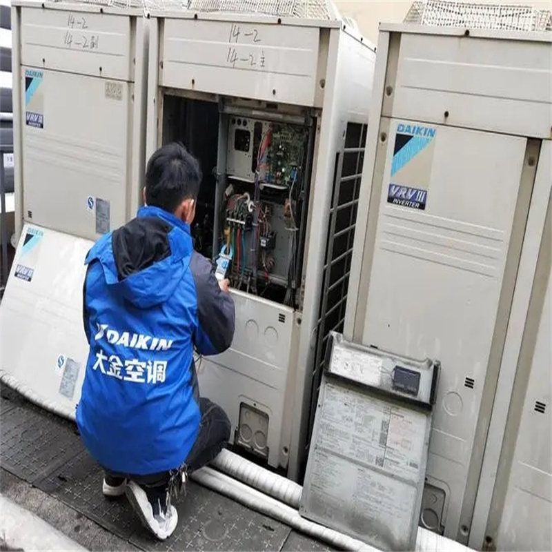 深圳福田赤尾柜机空调跳闸故障维修